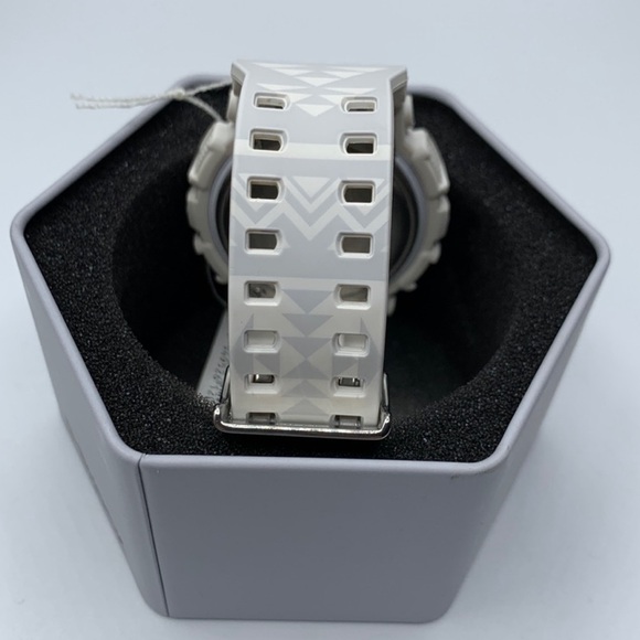 Men’s G Shock GA Tribal Pattern Watch - Picture 4 of 12